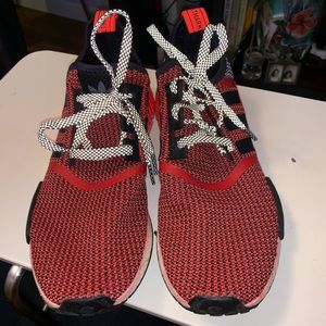 Adidas NMD R1 lush red